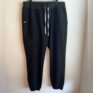 Figs black jogger scrub pants size XL